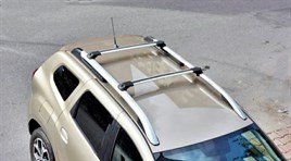 FORDRANGER (T7) PICKUP 2016+ SILVER LOCKABLE ROOF RACK CROSS BAR - Image 4