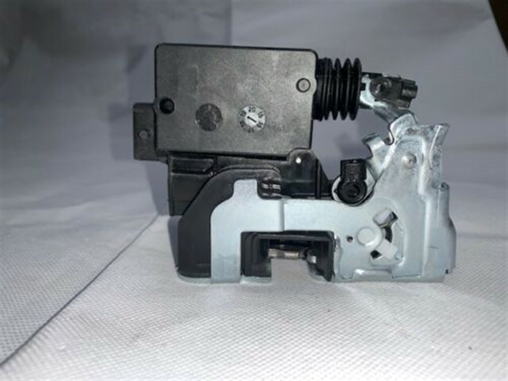 Central Door Lock Engine Actuator Front RIGHT Renault Master 2003-2010 - Image 2