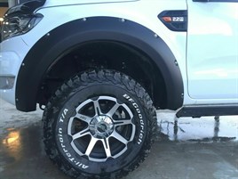 Fender Flare Wheel Arch Extensions for Nissan Navara D 40 2018 on with Add Blue - Image 4