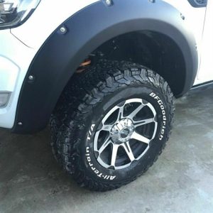 Fender Flare Wheel Arch Extensions for Nissan Navara D 40 2018 on