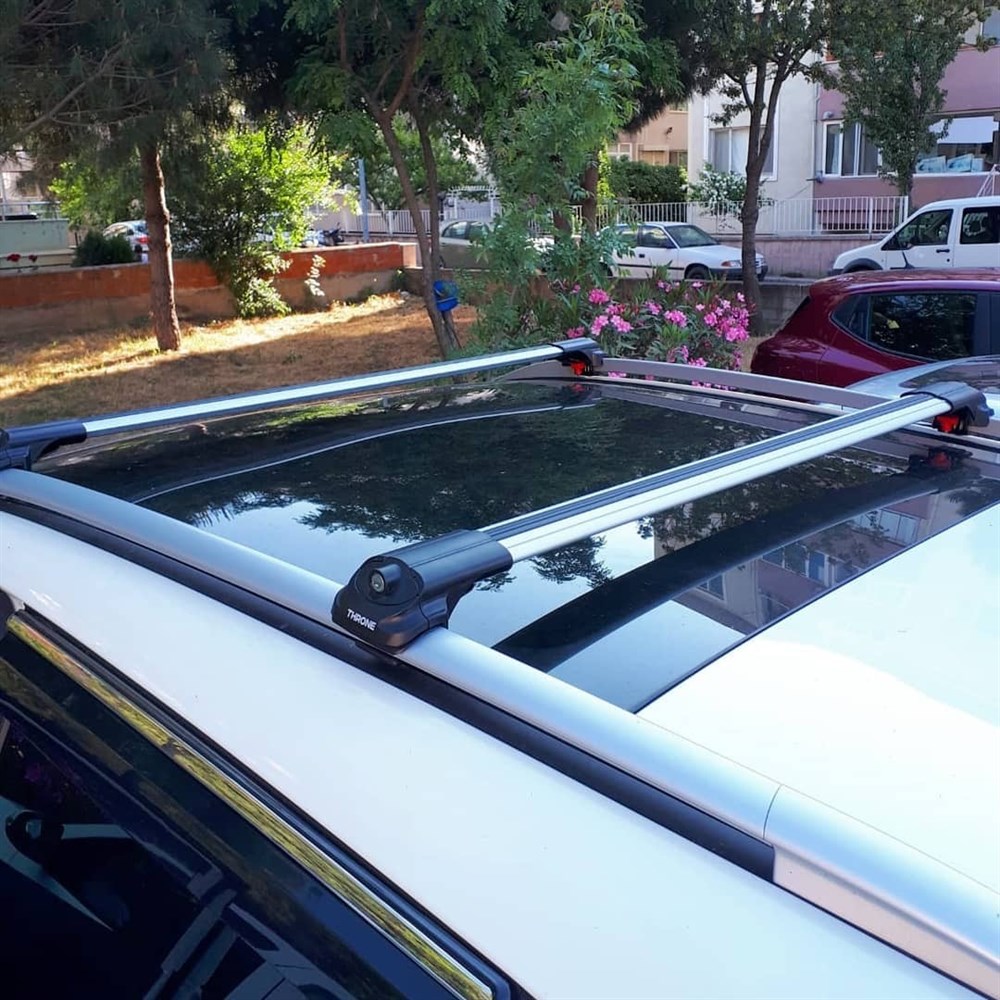 FORDRANGER (T7) PICKUP 2016+ SILVER LOCKABLE ROOF RACK CROSS BAR - Image 5