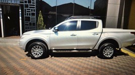 MITSUBISHI L200 SIDE STEPS SIDE BARS STAINLESS STEEL 4X4 PICKUP 2015 ONW - Image 3