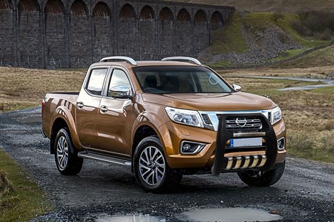 NISSAN NAVARA AXLE NUDGE A-BAR, BULL BAR 2005-2016