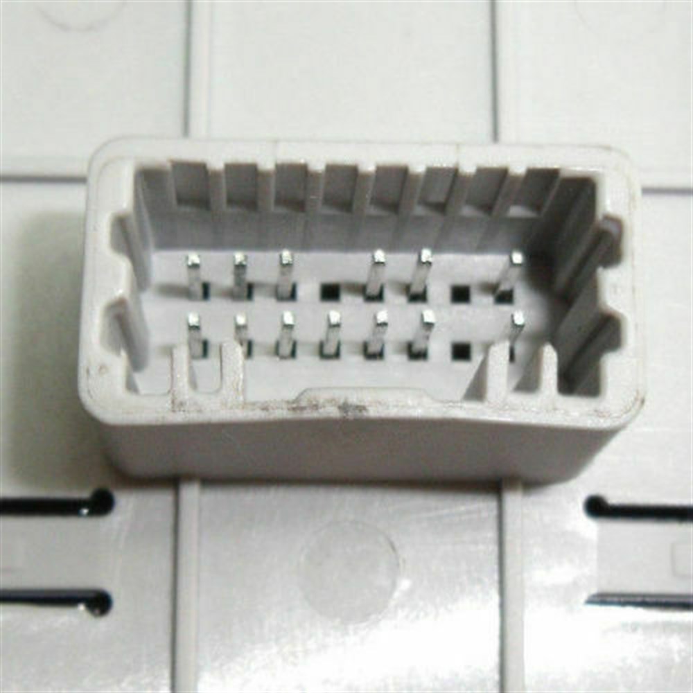 Renault Laguna 3, MEGANE 3 Window Regulator Switch New - Image 2