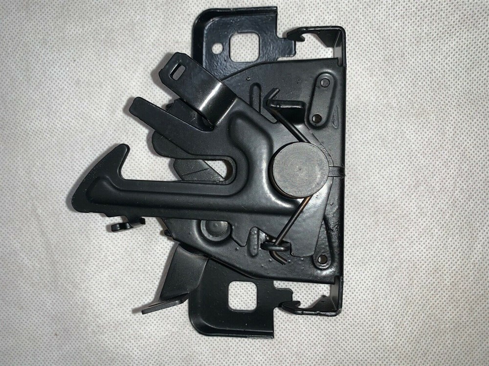 Renault TRAFIC 2012-2019 Engine bonnet hood lock catch 656015563R