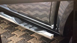 Toyota Hilux 2016+ Side Steps Bars Running Boards - Image 2