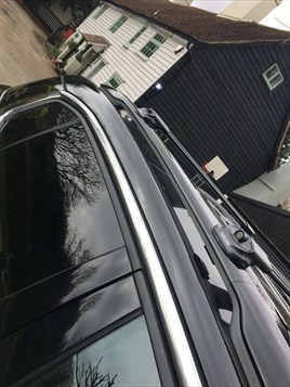 VOLKSWAGEN TOUAREG (7P) 2011-2018 BLACK LOCKABLE ROOF RACK CROSS BAR - Image 2