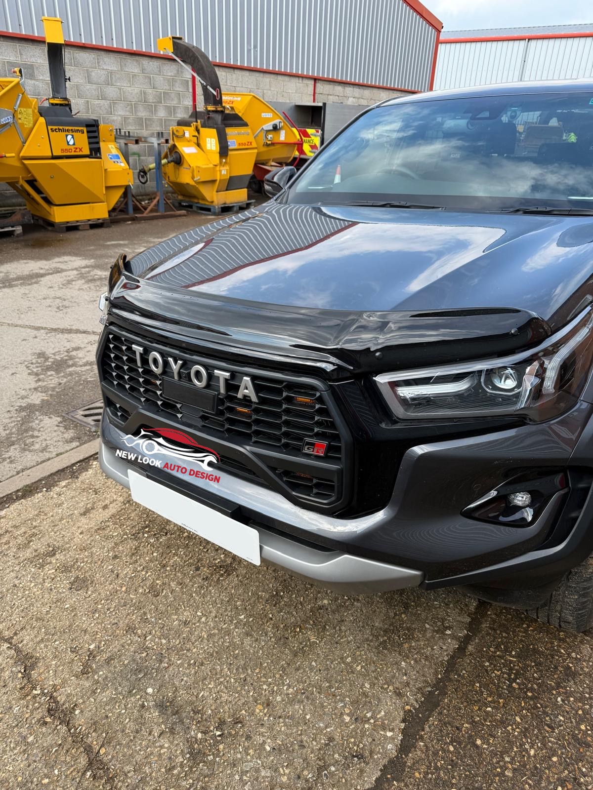 Bonnet Guard Protector For Toyota Hilux 2016+ - Image 15