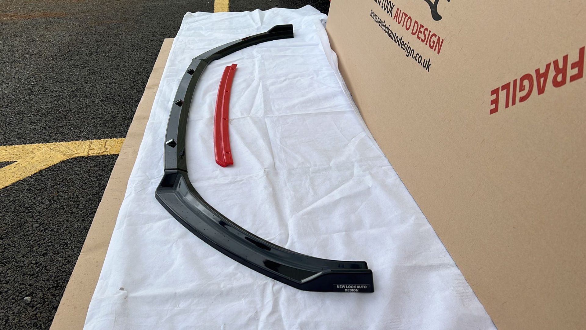Fits VW POLO MK6 FRONT ABS GLOSS BLACK/RED SPLITTER BUMPER LIP 4 Pieces - Image 4
