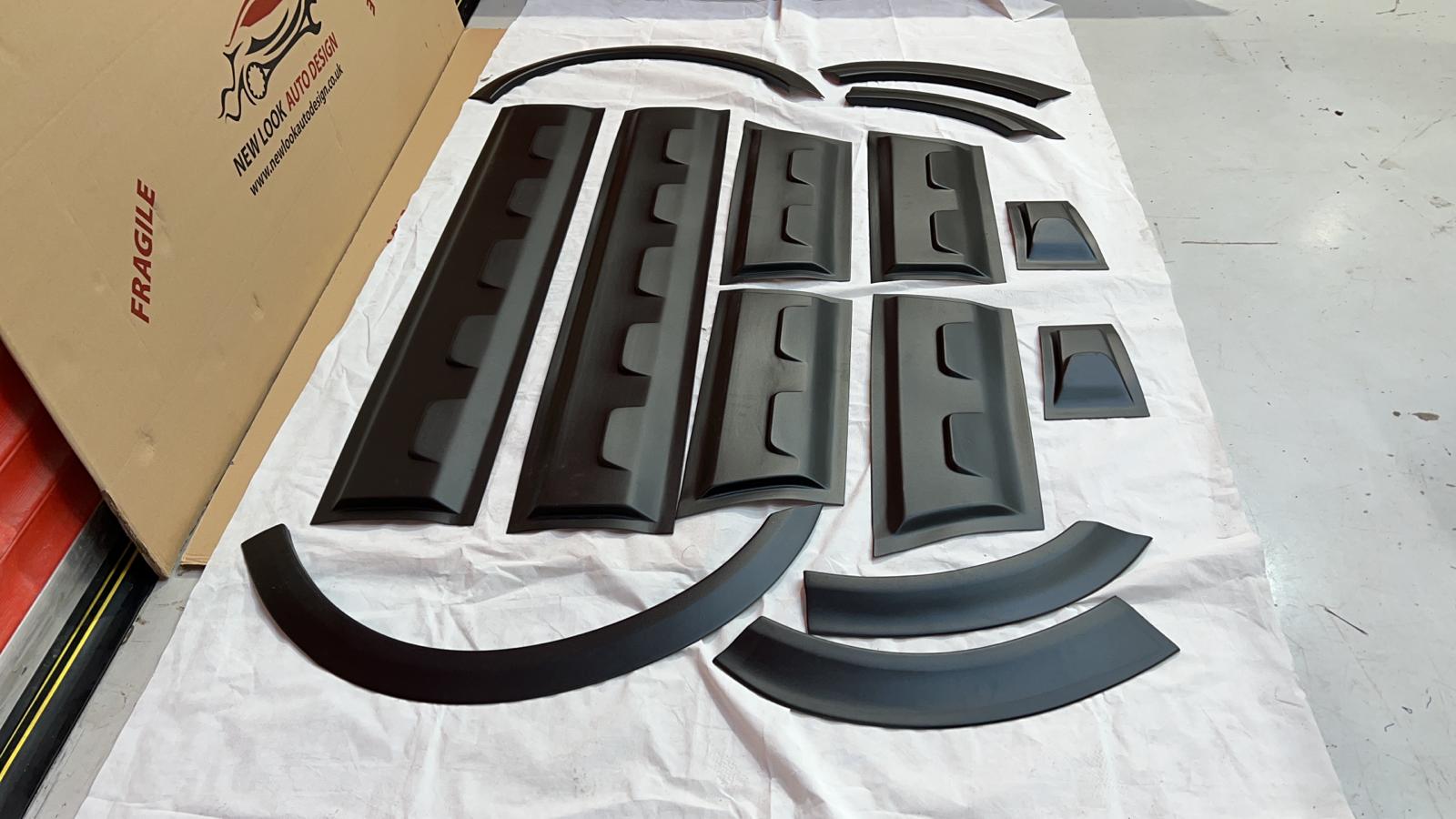 FORD TRANSIT LWB Mk7 2006-2013 WHEEL ARCHES FENDER FLARES BLACK ABS PLASTIC - Image 4