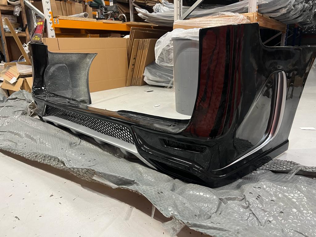 Maybach Body Kit for Mercedes V Class Vito W447 2014+ Front & Back Bumper Grill - Image 6