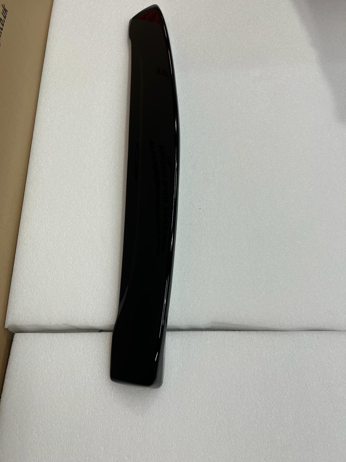 Rear Black Piano Roof spoiler for Ford Connect 2002-2014 - Image 4