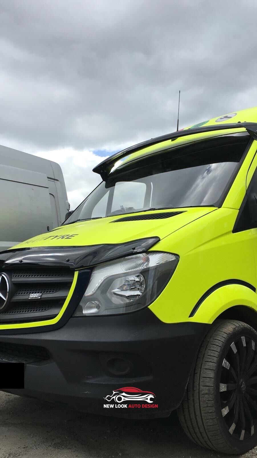 Sun Visor Black and Bug Guard for MERCEDES SPRINTER 2014-2018 - Image 4