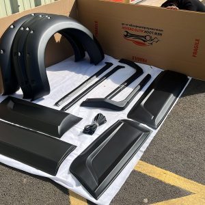 Fender Flares Wheel Arch and Black Side Panel Extensions cladding for Nissan Navara 2015+