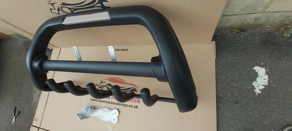 VW Crafter 2007-2017 Black Bull Bar - Image 5