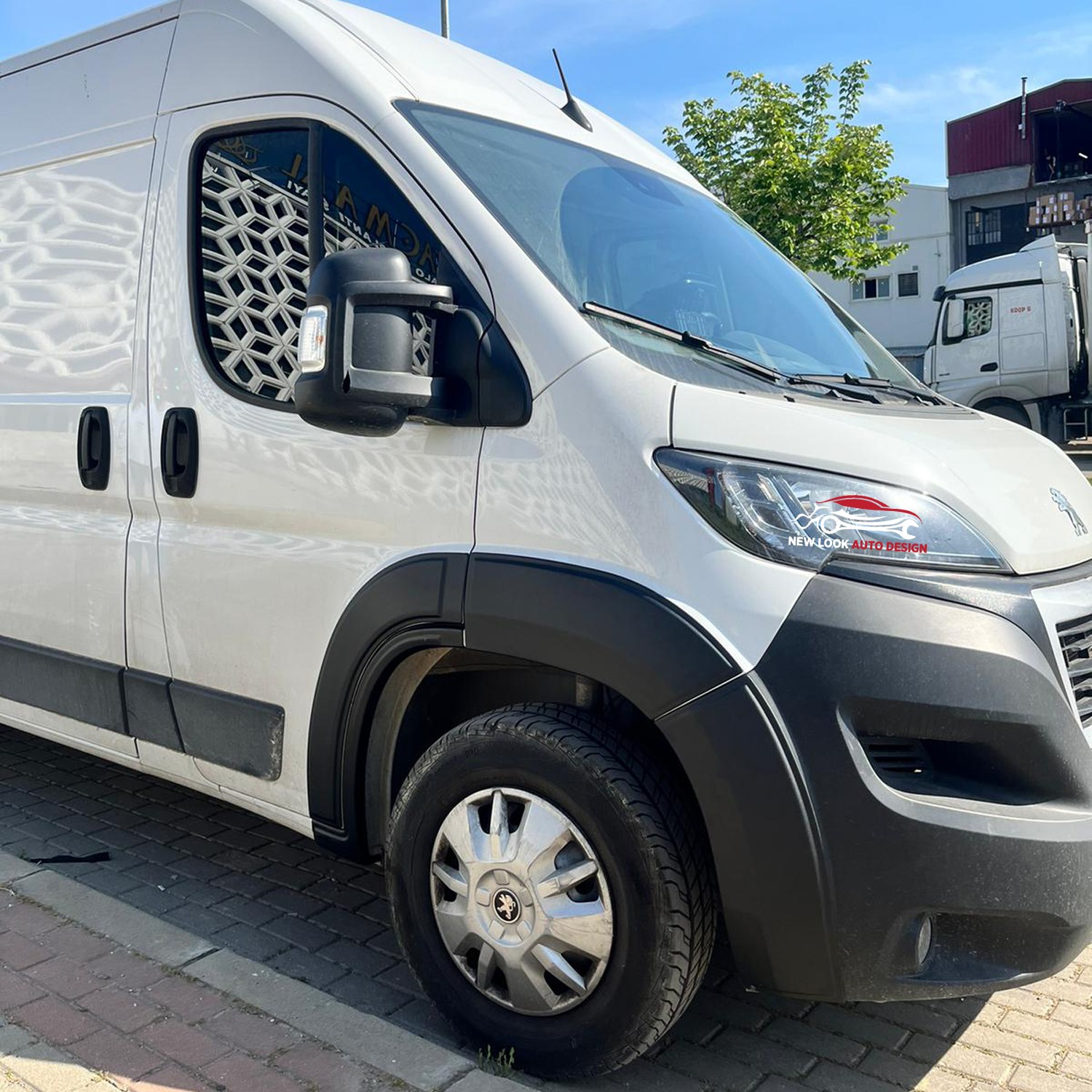 Wheel Arch and Body Cladding Black side panels for Citroen Relay 2014+ - Image 6
