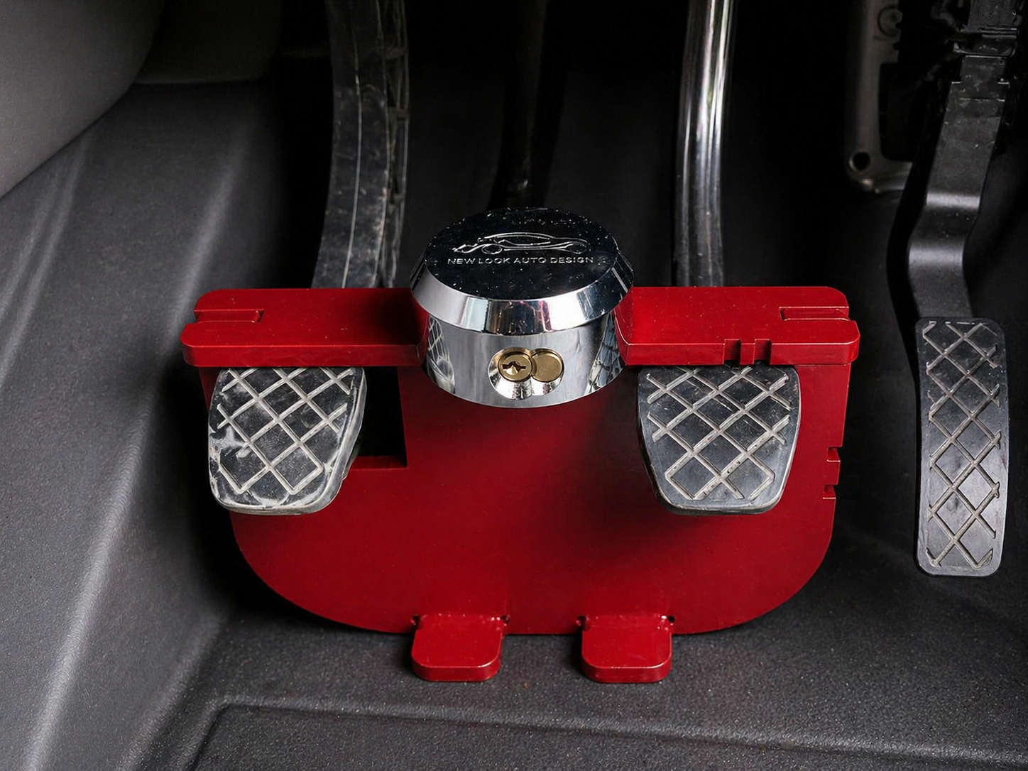 Peugeot Boxer 2014+ Red Pedal Security Lock Box – Anti-Theft Protection - Image 6