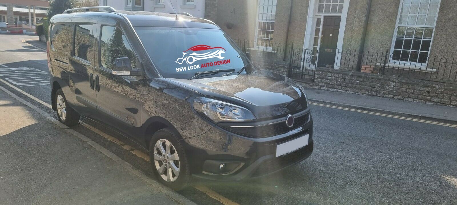 Fiat Doblo 2015+ Black Acrylic Sun Visor and Bonnet Bug Guard Set - Image 6