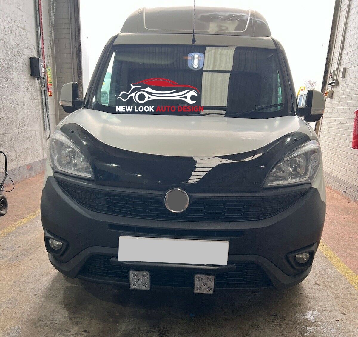Fiat Doblo 2015+ Black Acrylic Sun Visor and Bonnet Bug Guard Set - Image 8