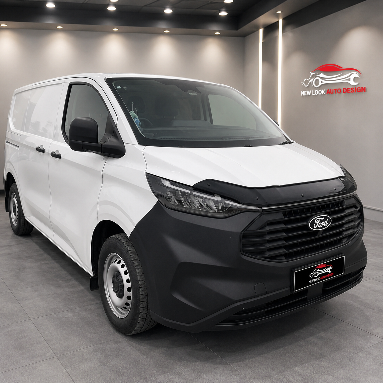Ford Transit Custom 2023+ Black Gloss Acrylic Bonnet Guard Protector – Fitting Kit Included - Image 3