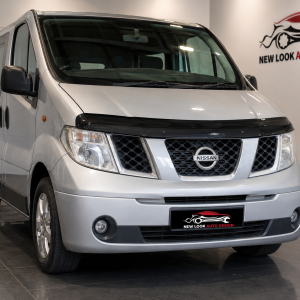 Black bonnet guard protector For Nissan Pathfinder 2006-2012